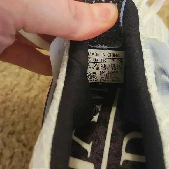 Size Womens 4 Adidas UltraBoost 4.0 x Game of Thrones White Blue Sneakers 2019 - Picture 8 of 8